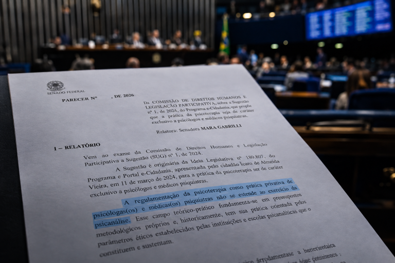 PL da psicoterapia exclui psicanálise no parecer, mas texto proposto cria zona de conflito